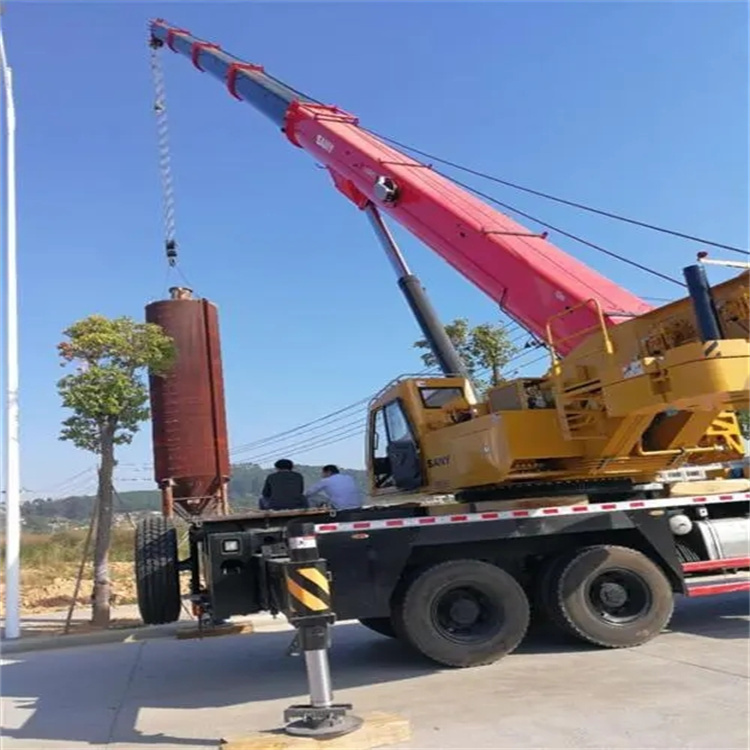 洪雅专业吊车租赁多少钱