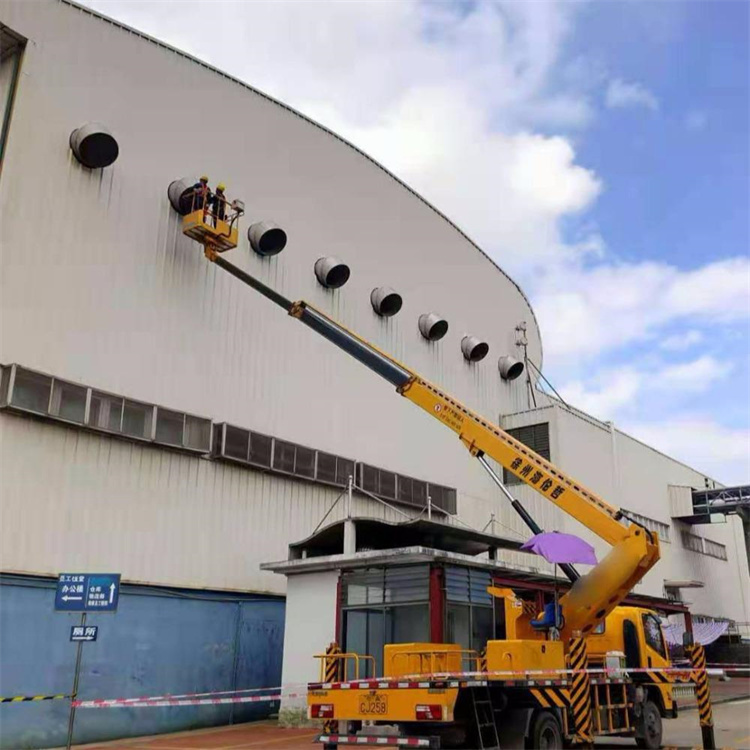 洪雅高空作业车出租服务：专业广告牌安装解决方案