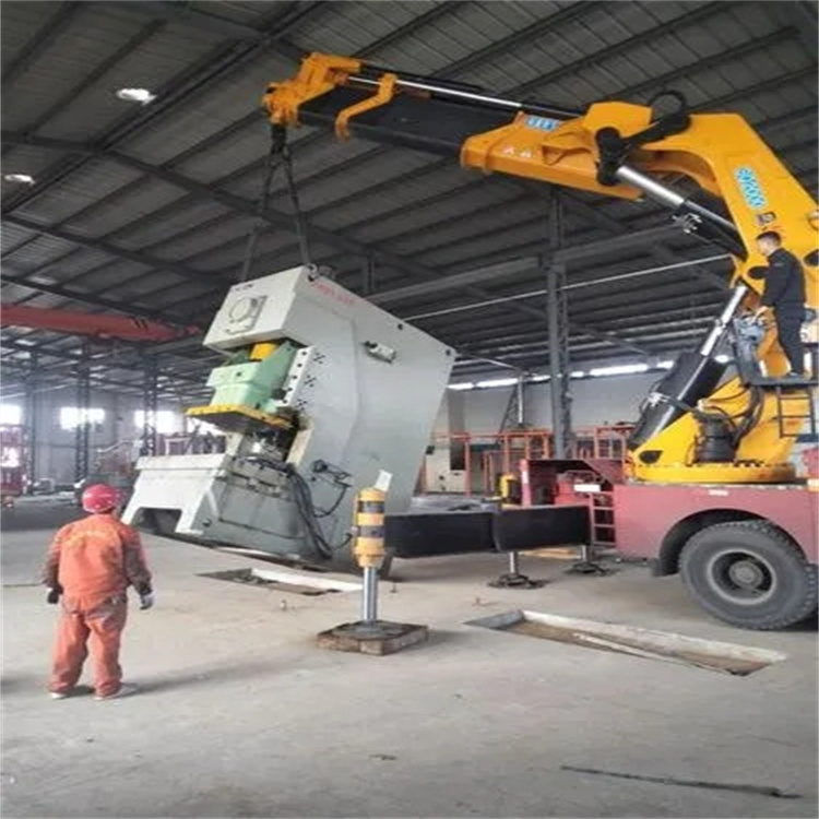 洪雅80吨折臂吊车出租附近电话