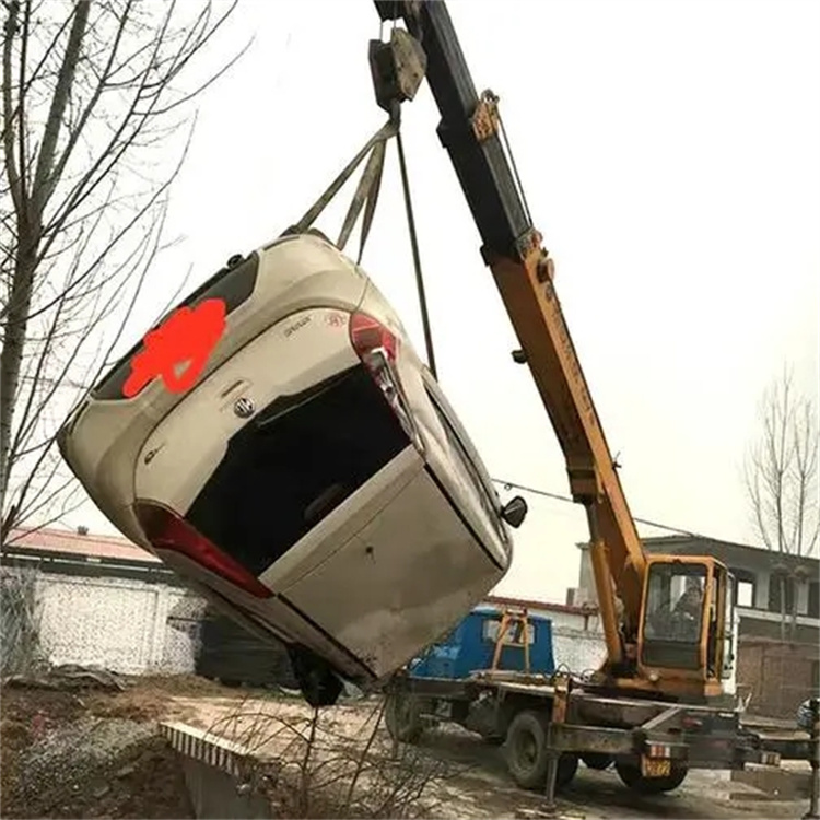 洪雅随时待命，吊车24小时道路救援服务全解析