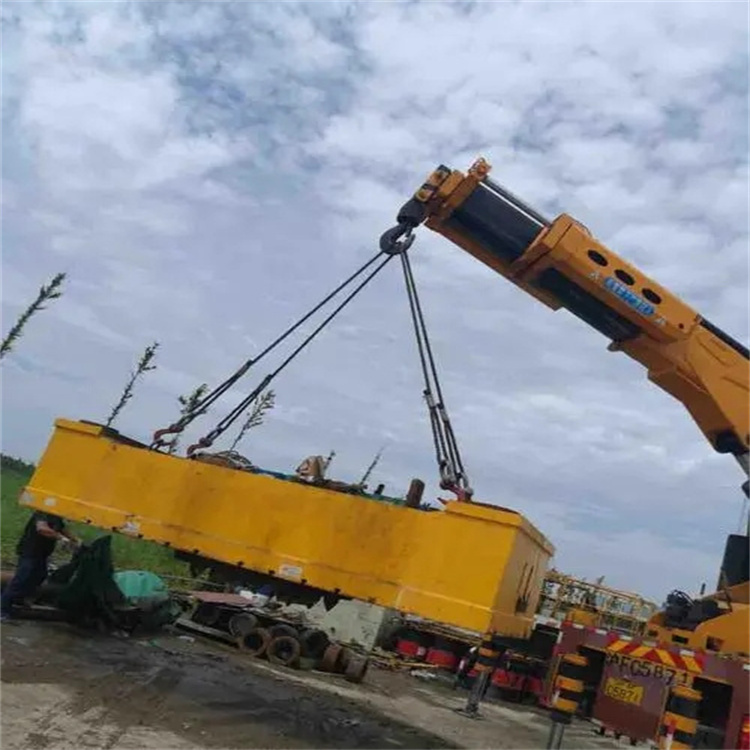 洪雅随车吊吊集装箱怎么吊